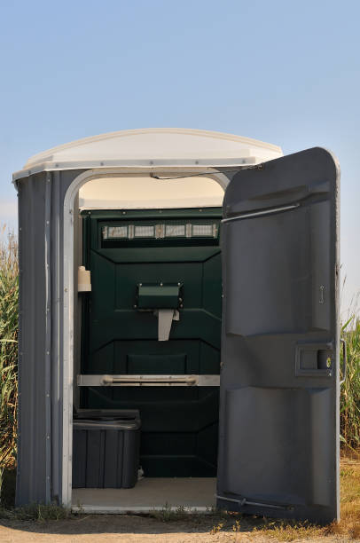 Best Portable toilet rental cost  in Sutton Alpine, AK